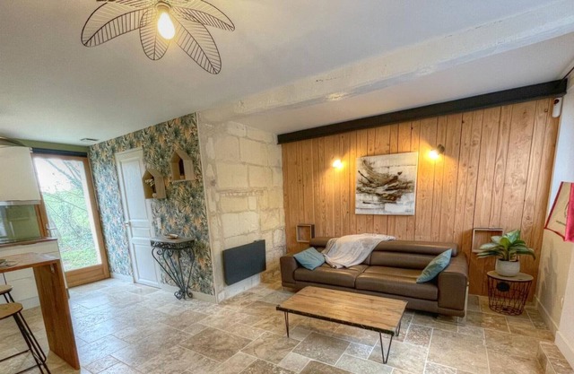 Gite La Chapelle-sur-Loire, 1 bedroom, 2 persons