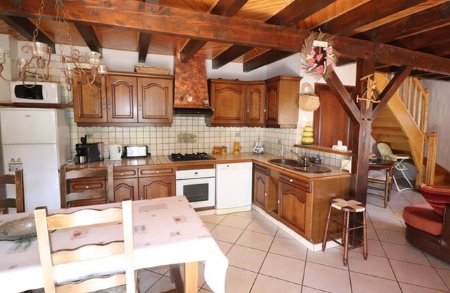 Gite Lavigerie, 2 bedrooms, 6 persons