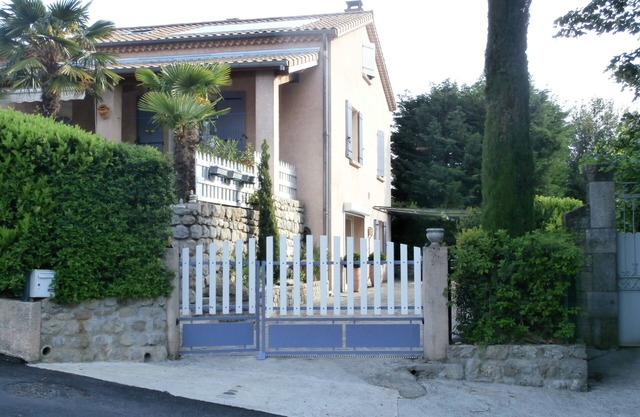 Gite on garden level