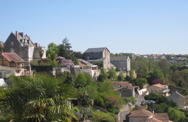 Gite With Private Pool And Garden In A Village Location - 3 night min stay