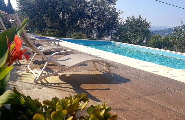 Giulia apartment in Villa with garden parking shared indoor pool