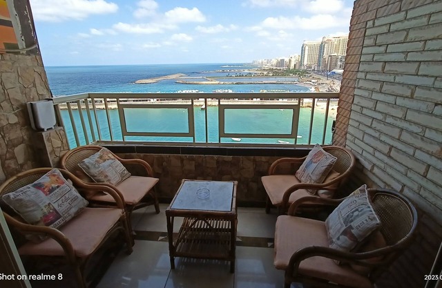 Gleem Luxury apartments direct Sea view Alexandria جليم بحر مباشر فيو روعة n