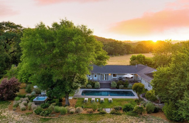 Glen Ellen Escape | 5BR Retreat w/Pool, Hot Tub, Hammocks & Vineyard Views