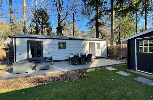 Gloednieuwe, Luxe Chalet op de Veluwe in Bosrijke Omgeving