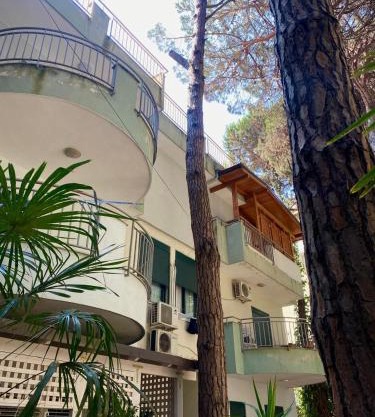 GM Apartment 1