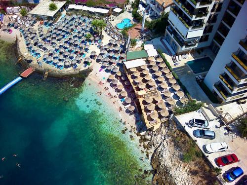 Golden Beach Suites