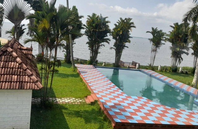 Goldfield Club & Lake Resort, Kumarakom