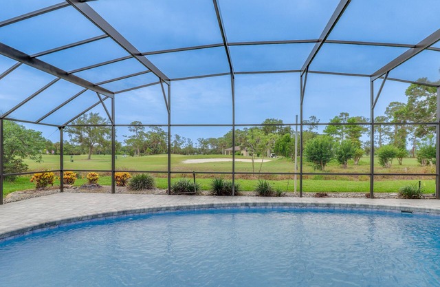Golf & Beach Oasis - Pet Friendly Pool House