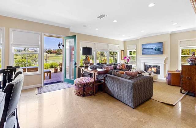 Golf Course View Home - walk to Salt Creek Beach!