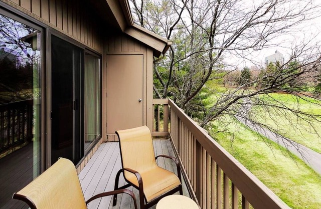 ⛳ Golf View Retreat @ Grand Traverse Resort | 2 King Suites + Loft + Champagne Welcome ➠ 5569