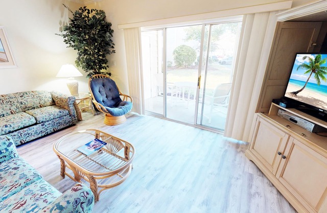 Golf Villa in Little River (M105)