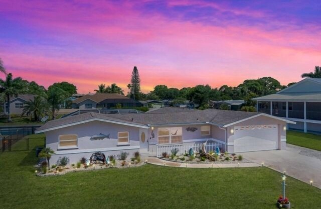 Gone Fishing - Canal FRONT - Amazing boating - fantastic location easy to the Bay and Gulf