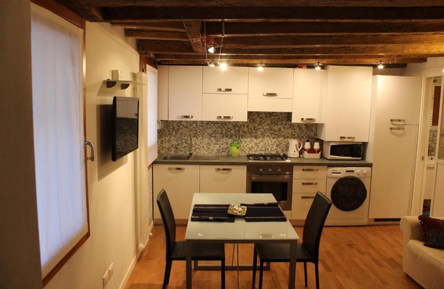 Goodwind Venice Apartments