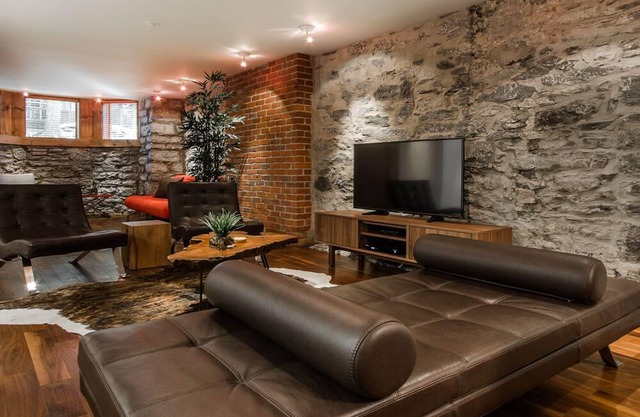 Gorgeous 1890's Modern Stone Apartment- DOWNTOWN MONTREAL