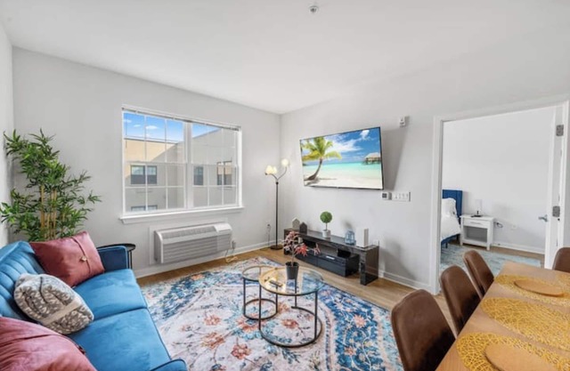 Gorgeous and Spacious Condo in Prime Jersey City