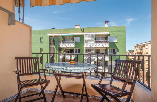 Gorgeous Apartment In Pineda De Mar