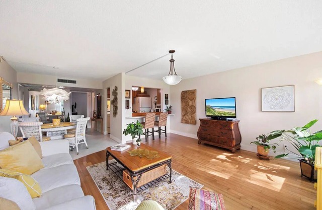 Gorgeous condo on a 55+Community!