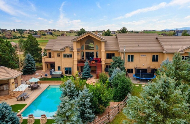 Gorgeous Estate with Mountain views, OUTDOOR POOL/Hot Tub, Gym, close to USAFA