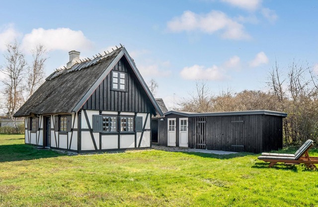 Gorgeous home in Asnæs with WiFi