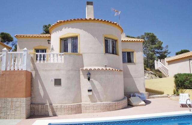 Gorgeous home in Castalla with WiFi