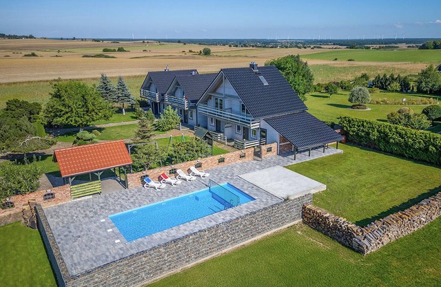 Gorgeous home in Darlowo with WiFi