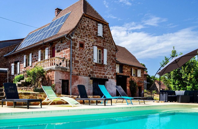 Gorgeous home in Badefols D'Ans