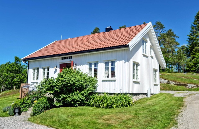 Gorgeous home in Marnardal with WiFi