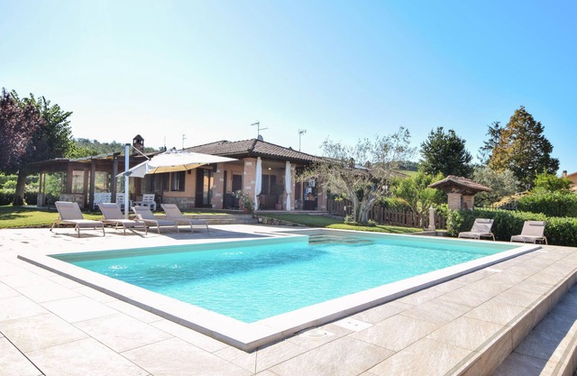 Gorgeous home in Todi