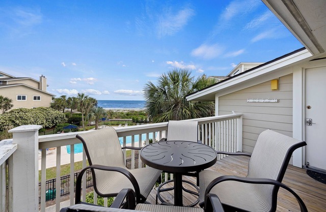 GORGEOUS Ocean View Seagrove Villa- Right Next to Resort Center!