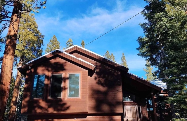 Gorgeous, Spacious & Cozy Cabin in Kings Beachn
