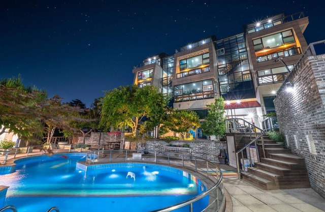 Goseong Theprism Pension