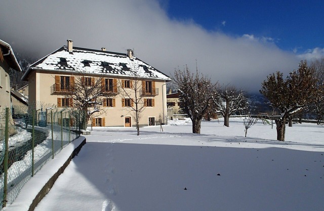 Grand Appartement Pour 15 Personnes Avec une Grande Pièce Voûtée
