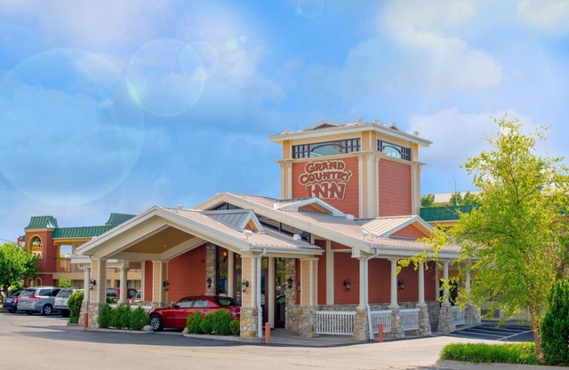 Grand Country Waterpark Resort