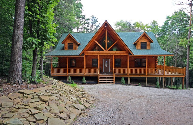 Grand Valley Lodge, 8-Bedrm Lodge - Hocking Hills