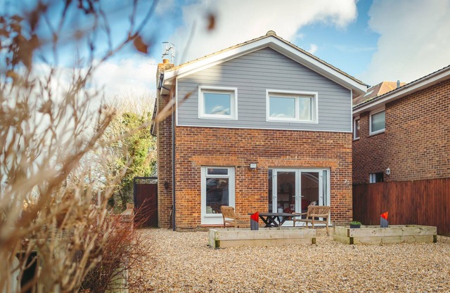 Granville Heights - welcoming 3-bed family home