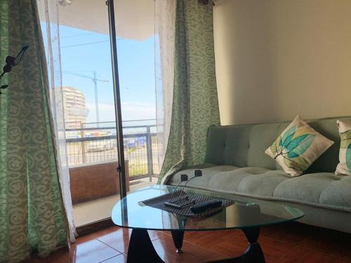 Grato Departamento frente a la playa, con Jacuzzi