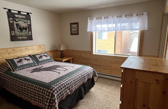 Grayling Creek Cabin: the Crisp Montana air, the Scent of Pine, and Deep Sleep