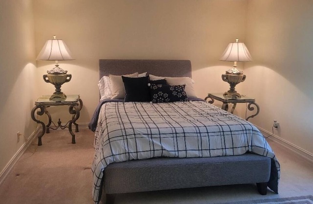 GREAT FAMILY VACATION HOME FOR LARGE FAMILY