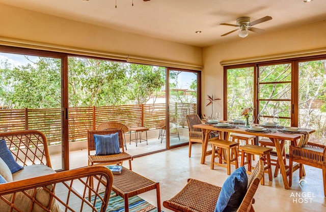 Great for Groups: Pools, Cenotes, Restaurant, Gym!