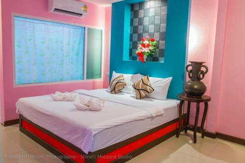 Great Hill Resort