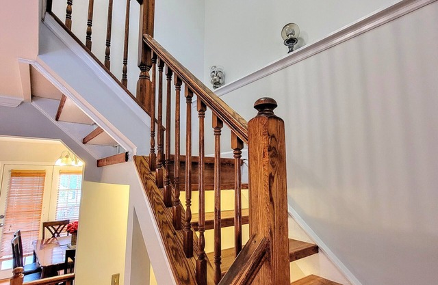 Great location near DC close to Dulles Airport & Metro w/Fast Gigabit WIFI