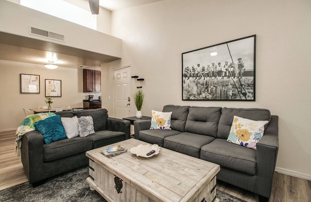 Great North Scottsdale Condo!