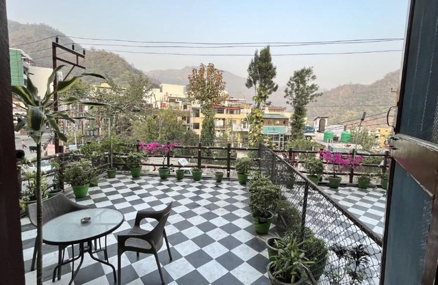 Green Hills Cottage Rishikesh