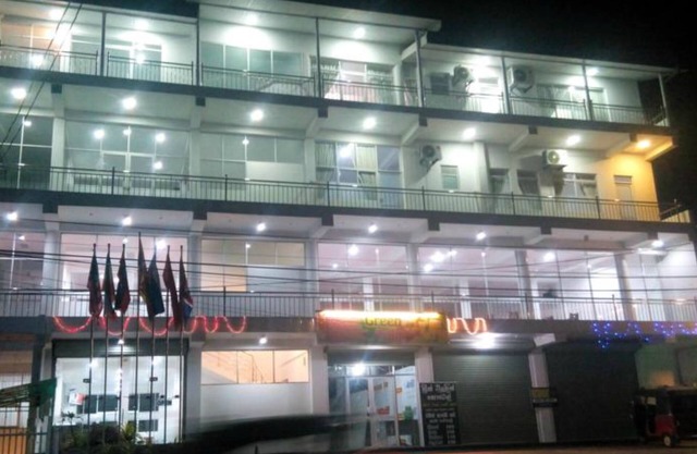 Green Tulip Hotel Kandy