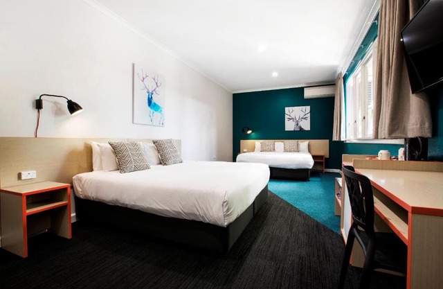 Greenacre Hotel