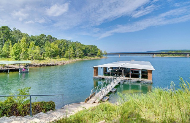 Greers Ferry Lakefront Home w/Deck & Boat Slips!