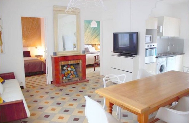 GREOUX, T3 (2 bedrooms) classified *, free wi-fi, air conditioning, parking