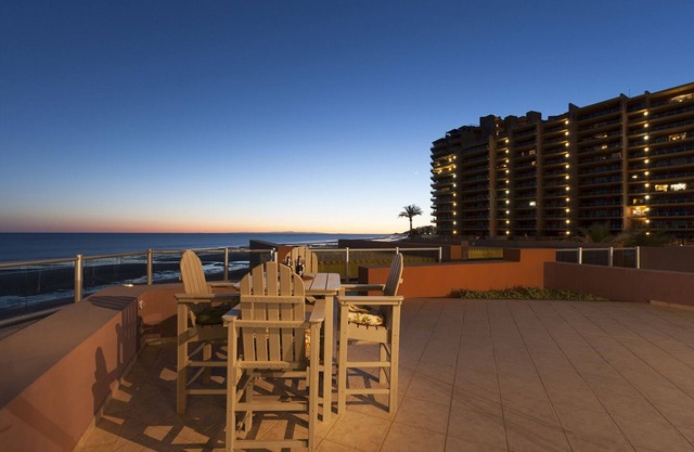 Ground Floor, Beach Front W/2500 Sq Ft Patio. Steps to Beach and no elevators!