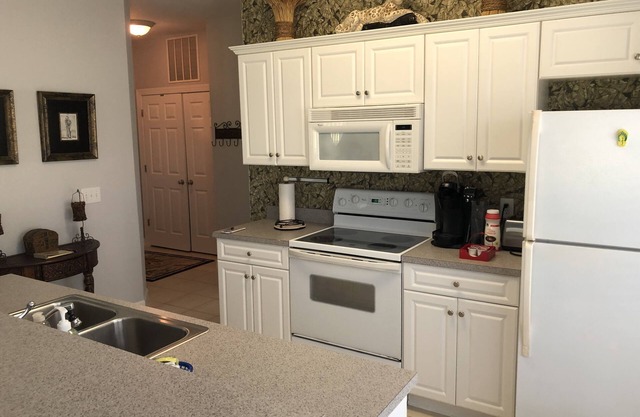 Ground floor condo near beach & golf!