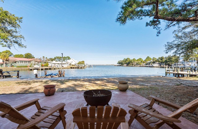 Ground level bay-front home on deep waterfront!